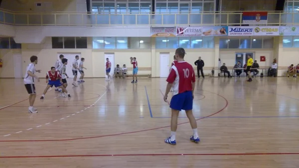 Pobeda u poslednjoj sekundi utakmice, Prva liga Zapad