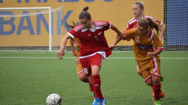 Vojvodina se okliznula na startu, Superliga Srbije