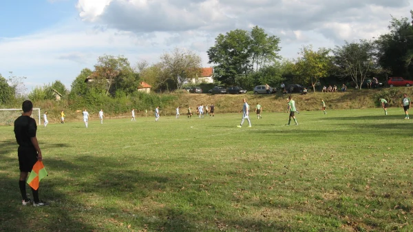 Poraz Kamenorezca 76 u Rujišniku, Opštinska liga Trstenik