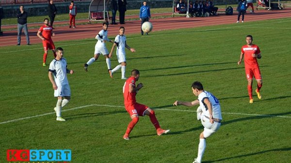 Bledo izdanje Kragujevčana, Prva liga Srbije