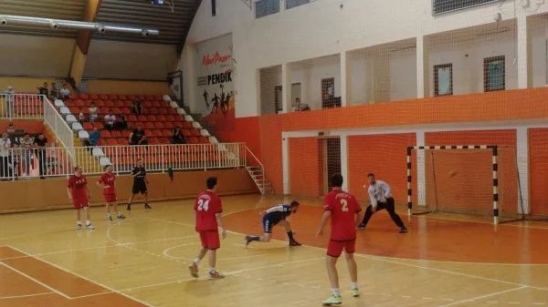 Novi Pazar obezbedio Superligu!, Super B liga Istok-Zapad