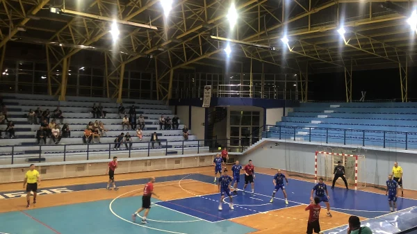Radnički trijumfom započeo sezonu!, Super B liga Istok-Zapad