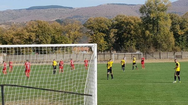 Pirotski lokalni derbi oduševio ljubitelje fudbala!, Zona "Jug"