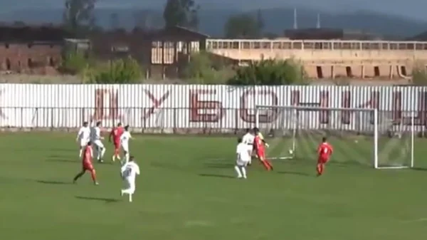 Leskovčani pobedili 1:0 i otvorili "vrata" Radničkom!, Srpska liga Istok