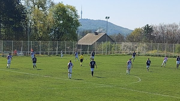 Komgrap tvrd orah za Torlak, Beogradska zona