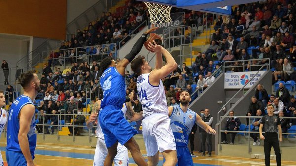 Stamenić stavio tačku na pobedu, Košarkaška liga Srbije