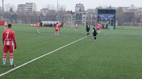 Zvezda zaposela čelo tabele, Omladinska liga Srbije