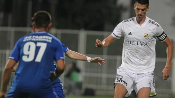 Čukarički osvojio bod u Surdulici, Brđani dva puta pogađali prečku, Linglong Superliga Srbije