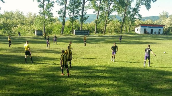 Dubljani na svom terenu uknjižili tri nova boda, Druga rasinska okružna liga