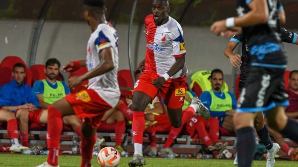 Voša remizirala sa igračem manje, Mozzart Bet Super liga Srbije