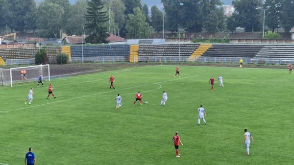 Dobar meč u teškim vremenskim uslovima, domaći zaslužili pobedu protiv borbenih gostiju, Srpska liga Istok
