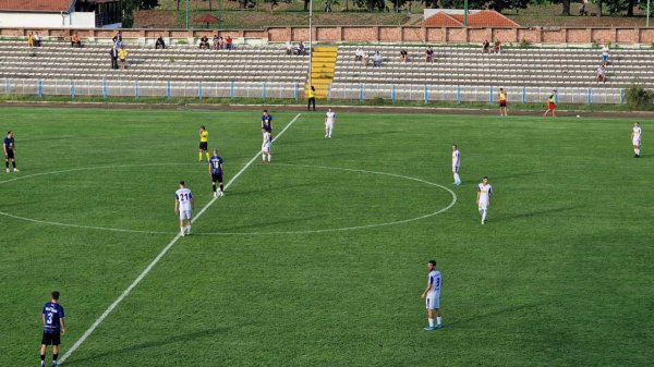 Darko Stojanović i Denis Ristov evrogolovima overili prvo mesto (video), Srpska liga Istok