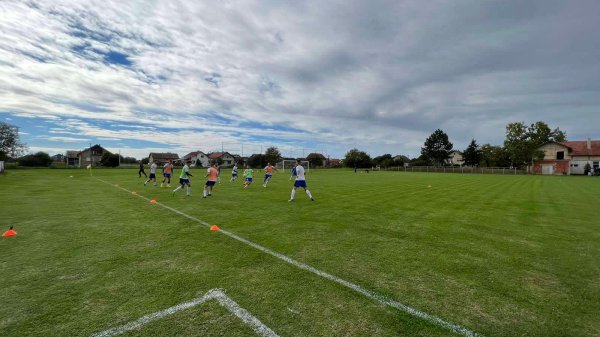 ČSK se vratio na pobedničke staze u Mladenovu, PFL Sombor