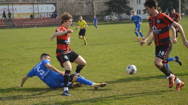 Radnički u poslednjem minutu izgubio meč protiv Jedinstva, Srpska liga Vojvodina