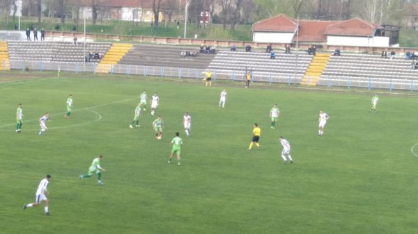 Pirotski Radnički ubedljiv protiv Paraćinaca, Srpska liga Istok