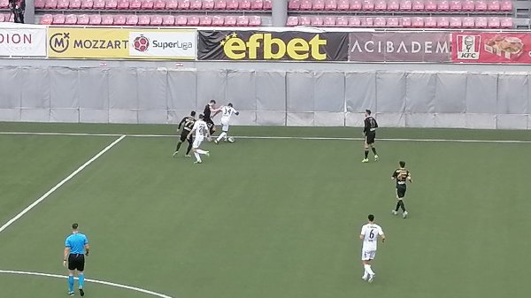 Lokalni duel na krovu TC Stadion završen bez pobednika, Mozzart Bet Super liga Srbije