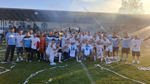 PFL Pančevo: Fudbaleri Glogonja proslavili titulu, PFL Pančevo