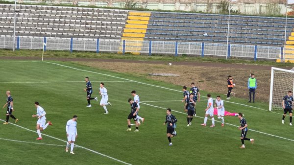 Puna jedra Brzog Broda u Pirotu: Gosti sa četiri pogotka deklasirali Radnički, Srpska liga Istok