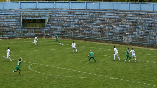 Trijumf Radničkog u Paraćinu: Antić i Ristov pogodili za tri važna boda "belih", Srpska liga Istok