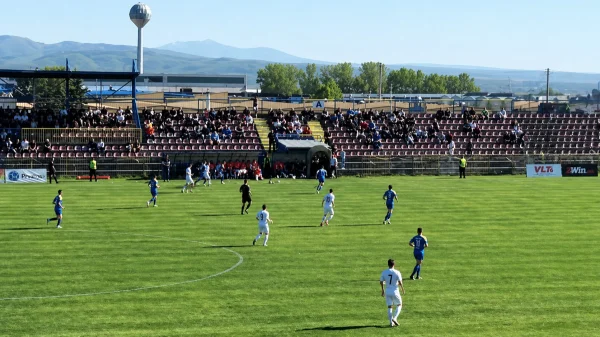 Dinamo Jug srušio "Grafose" sa 1:0 i zacementirao vrh plej-auta, Mozzart Bet Prva liga Srbije - Play Out