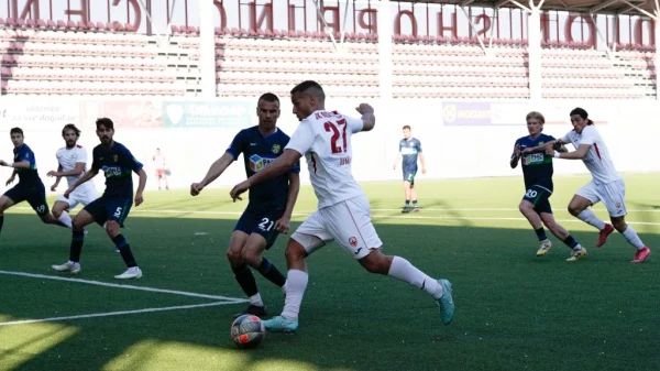 Moćni "Zmajevi": Voždovac ubedljiv protiv Zemuna - tri gola za važna tri boda!, Mozzart Bet Prva liga Srbije - Play Off